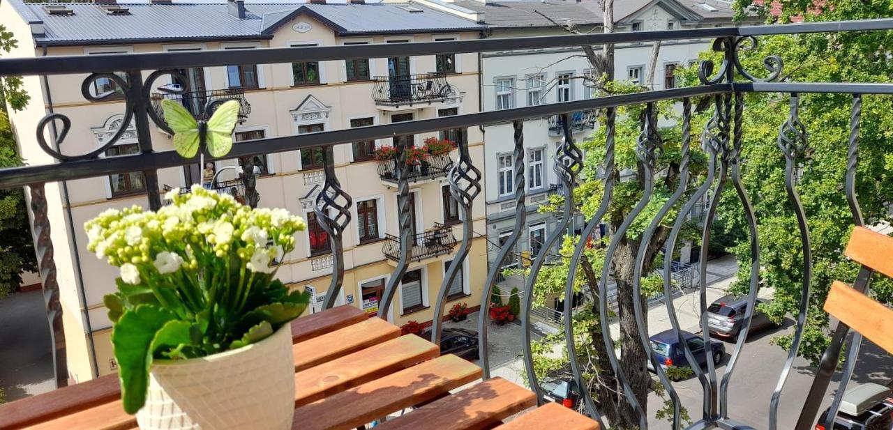 Apartament Black Sea 2 Rooms - Pokoje Swinoujscie Exterior photo